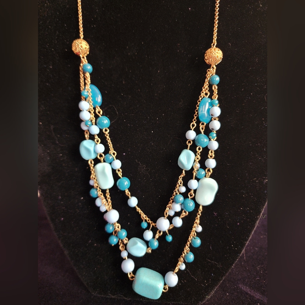 Avon 3 Strand Blue Beaded Goldtone Necklace